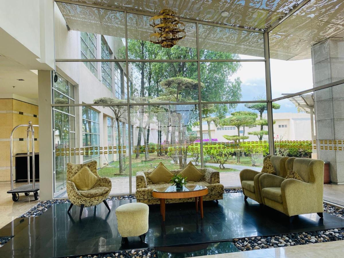 Pulse Grande Hotel Putrajaya Eksteriør billede